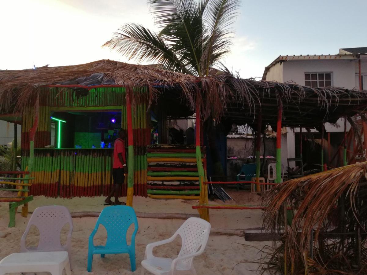 Miss Bassy'S Lodging Hotel San Andres  Bagian luar foto