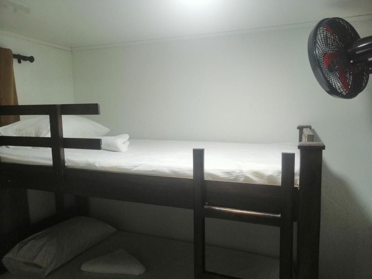 Miss Bassy'S Lodging Hotel San Andres  Bagian luar foto